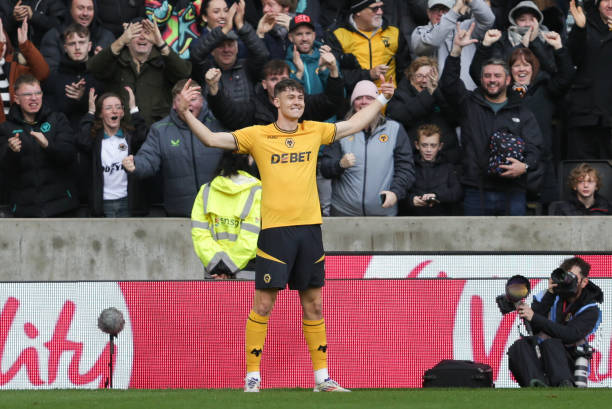 张稀哲的表 张稀哲的表